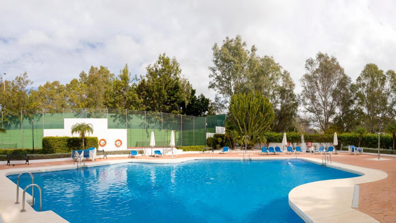 4 Bedroom Apartment In Puerto Banus 150 Meters From The Beach Marbella Exterior foto
