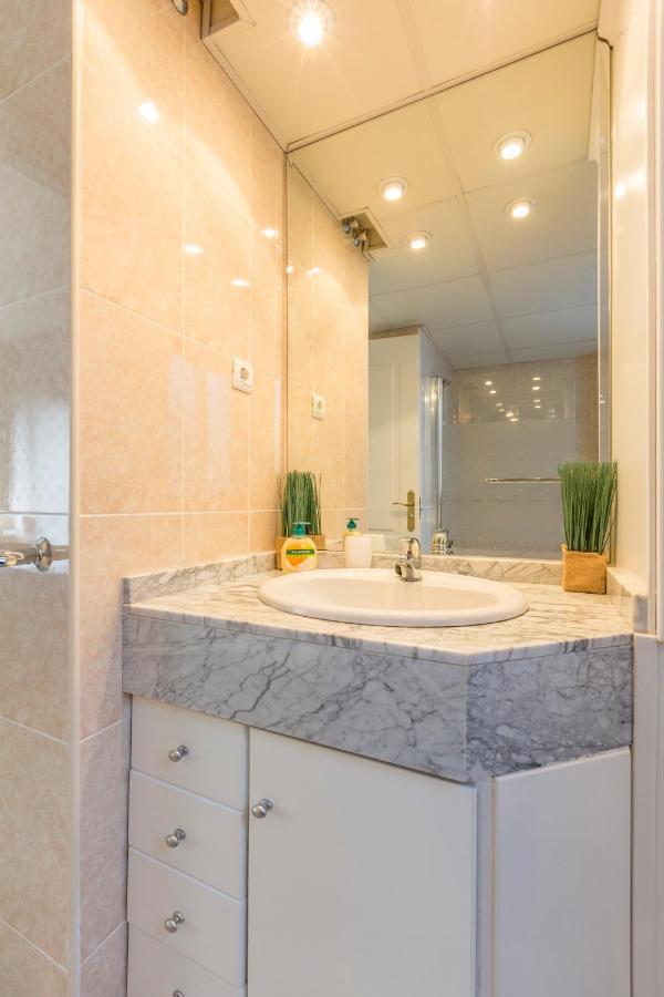 4 Bedroom Apartment In Puerto Banus 150 Meters From The Beach Marbella Exterior foto